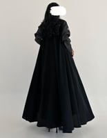 كريب خفيف مع جاكار اكمام منفخ كلوش