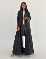 لنن طبيعي مع اكمام لنن مطرزه نص كلوش