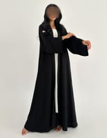 كريب عملي تطريز من الامام ومنثور كلوش اكمام واسعه