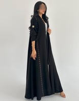 كريب ملكي اسود مطرز خطوط كلوش