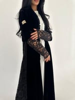 مخمل كوري مع دانتيل فرنسي شتوي في الخلف والاكمام ن...