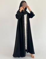 كريب ملكي اسود مطرز بالأسود كلوش