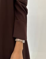 عباية كريب خفيف كلوش كسره من الخلف