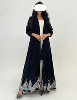 كريب أسود مع تطريز فالاسفل كلوش