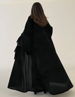 عباية شتوية فتحة في الكم