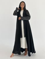 كريب ملكي كلوش مع اكمام جاكار