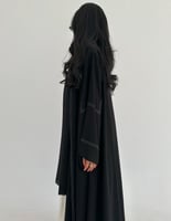 كريب ملكي فاحم كلوش مخطط ابيض عملي