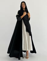 تفته من الخلف مع كريب خفيف بفتحة اكمام قصة كلوش