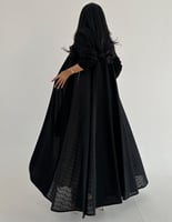 عباية كريب كلوش مع جوانب ركامه