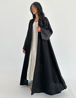 كريب خفيف مع تدخيلة اكمام جاكار ياباني كلوش