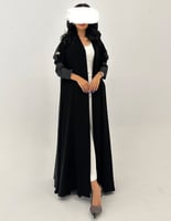 عباية كلوش من الخلف تفته مخططه لمعه