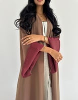 كريب خفيف توفيس اكمام واسعه