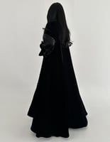 مخمل كوري مع مخمل مشجر في الاكمام كلوش