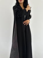 كريب ملكي مع تفته عنابي في الجوانب كلوش