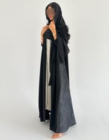 كريب ملكي مع تفته اسود فالجوانب كلوش