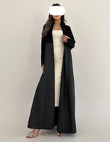 عباية نص كريب وتفته كم بفتحة كلوش