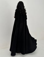 كريب سادة وفي الاسفل كريب مخطط كلوش