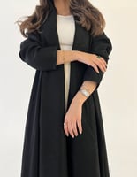 عباية ملكي كلوش مع اكمام لمعة وياقة طويلة