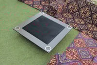 طاولة بلوت ارضية مع حامل اكواب وصوت - اسود