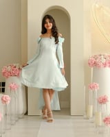 فستان سماوي ناعم للفتيات