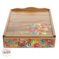 9937 ستاند ومنظم خشبي مميز لكبسولات القهوة (1)