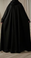 عبايه كلوش بسحاب كامل وجيوب مخفيه ( تتوفر بقماشين...