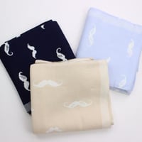 كوفلة تريكو ولادي بطبعة الشوارب