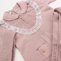 طقم مواليد تريكو بكلفة 5 قطع