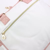 شنطة تنظيم مستلزمات المولود