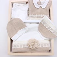 طقم مواليد بناتي بوردة بيج