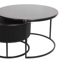 طاولات تقديم قواعد حديد لون أسود وسطح خشب لون اسود