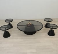 طقم طاولات أرضي لون أسود وسطح زجاج شفاف أسود طاولة...