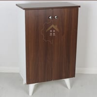 جزامة مودرن خشب بابين لون أبيض وبني