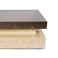 طاولة تقديم قاعدة بديل الرخام و سطح زجاج مراية لون...