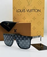 نظارات لويس فيتون مع الملحقات