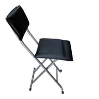 كرسي صلاة قابل للطي بظهر اسفنجي مريح لون اسود