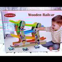 لعبه اولاد خشبيه