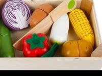 لعبة فواكه خشبية