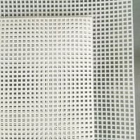 شبك كنفا بلاستيك مربع