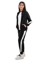 طقم مدرسي رياضي 3 قطع لون أسود | لوكانس آند أكس