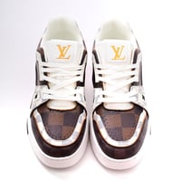 حذاء LV TRAINER لويس فيتون