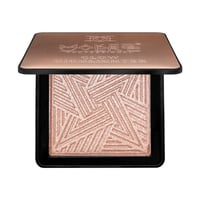 بودرة اضاءة قلو للوجه من ميك اوفر 22