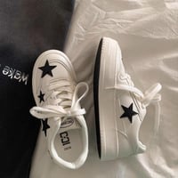 حذاء النجوم