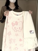 بلوفر هيلوكيتي مع وشاح مجاناً