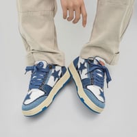 حذاء النجوم