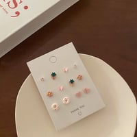 مجموعة أقراط أذن