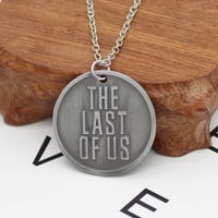 قلادة الفايرفلاي | the las of us