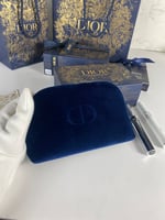 شنطة ديور مع المسكره