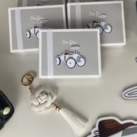 توزيعات مواليد البوكس مع ميدالية 10 قطع