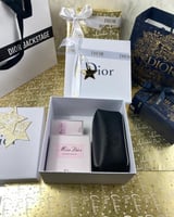 بوكس ديور { شنطة ديور الأصليه+عطر وكريم }